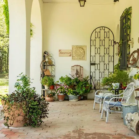 Albertina Bed & Breakfast