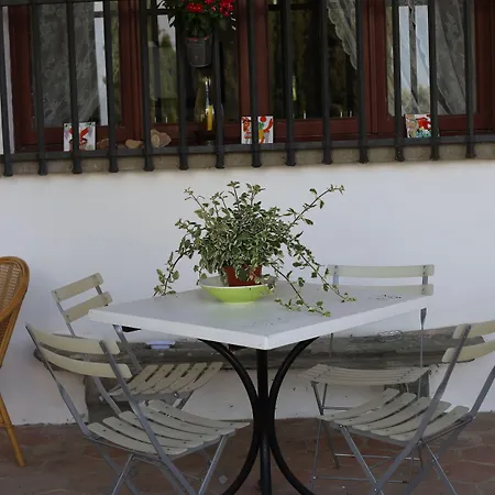 Bed & Breakfast Albertina 4*